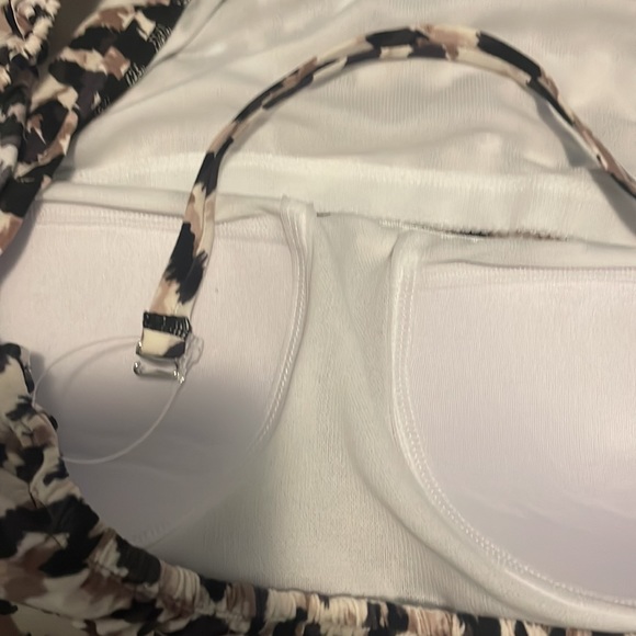 NWT- American Beach- size 10 - bathing suit top- leopard print - Picture 5 of 12